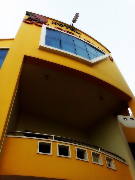 Hotel Golden Dust Purí Exteriér fotografie